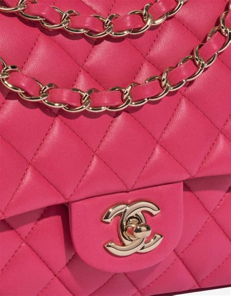 faire authentifier un sac chanel|authentic chanel bags.